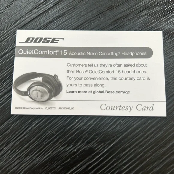 Bose QuietComfort 15 Acoustic Noise Cancelling Headphones - Picture 2 of 2